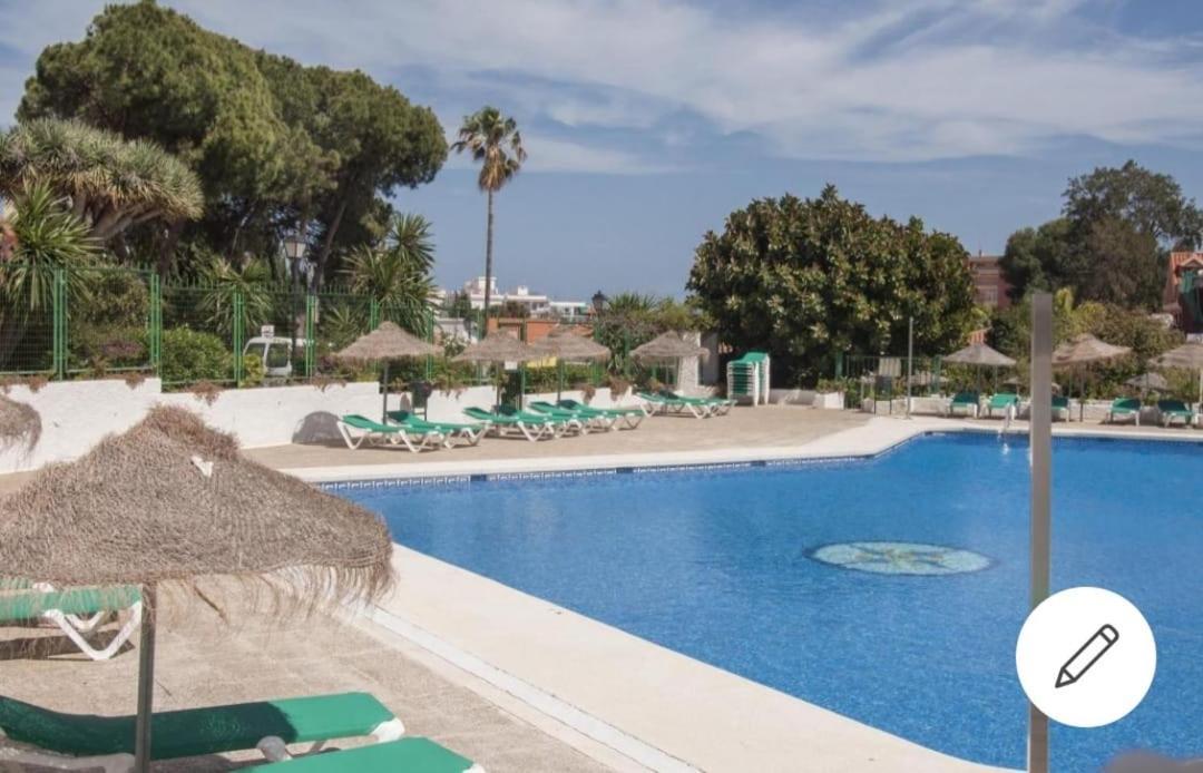 Apartamento Vacacional Costa Del Sol Benalmádena Exteriör bild